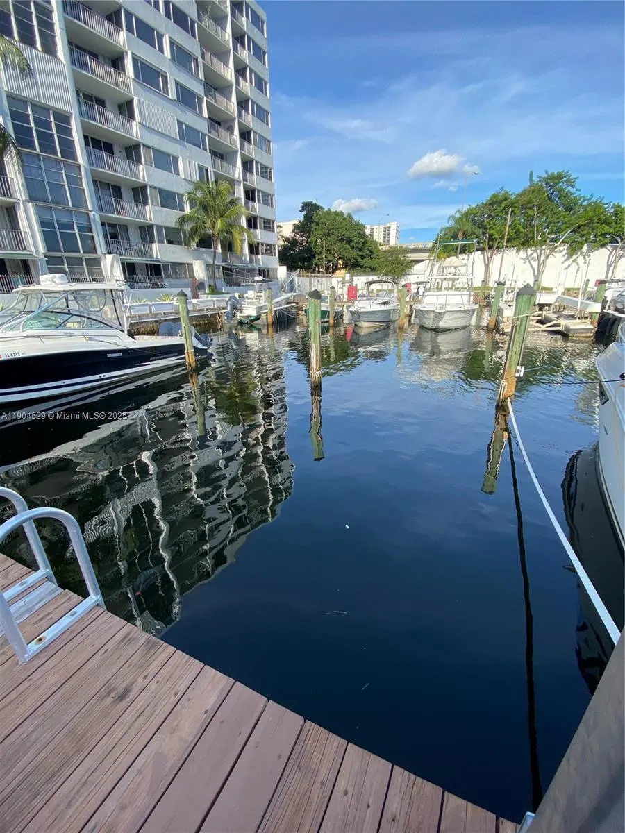 1700 NW North River Dr. #51