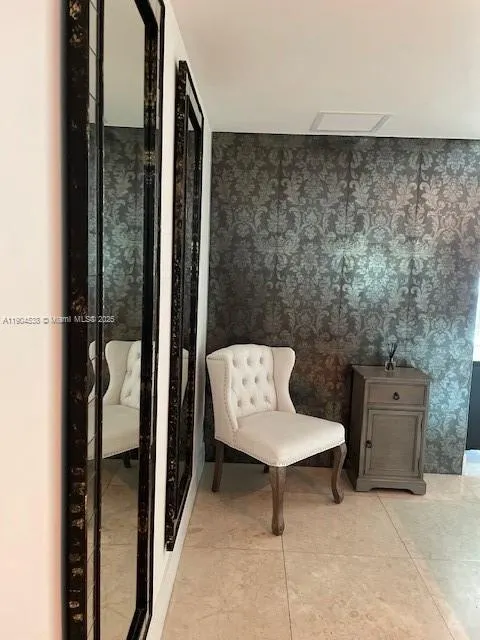 950 Brickell Bay Dr, #1805