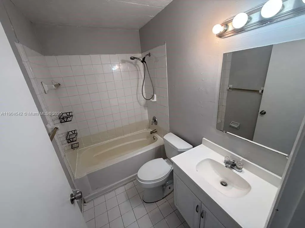 5611 W 25th Ct, #11-A