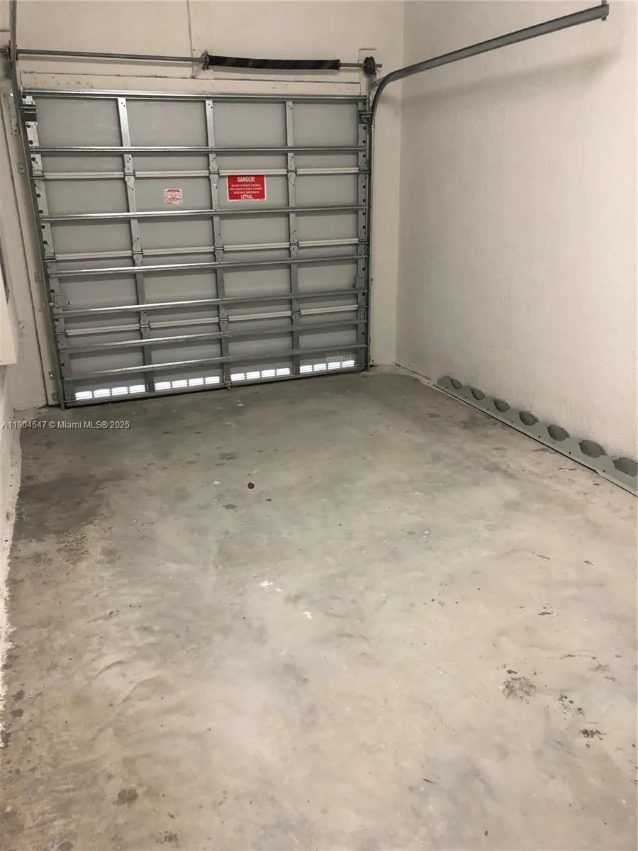 2610 SE 13th St, #2610