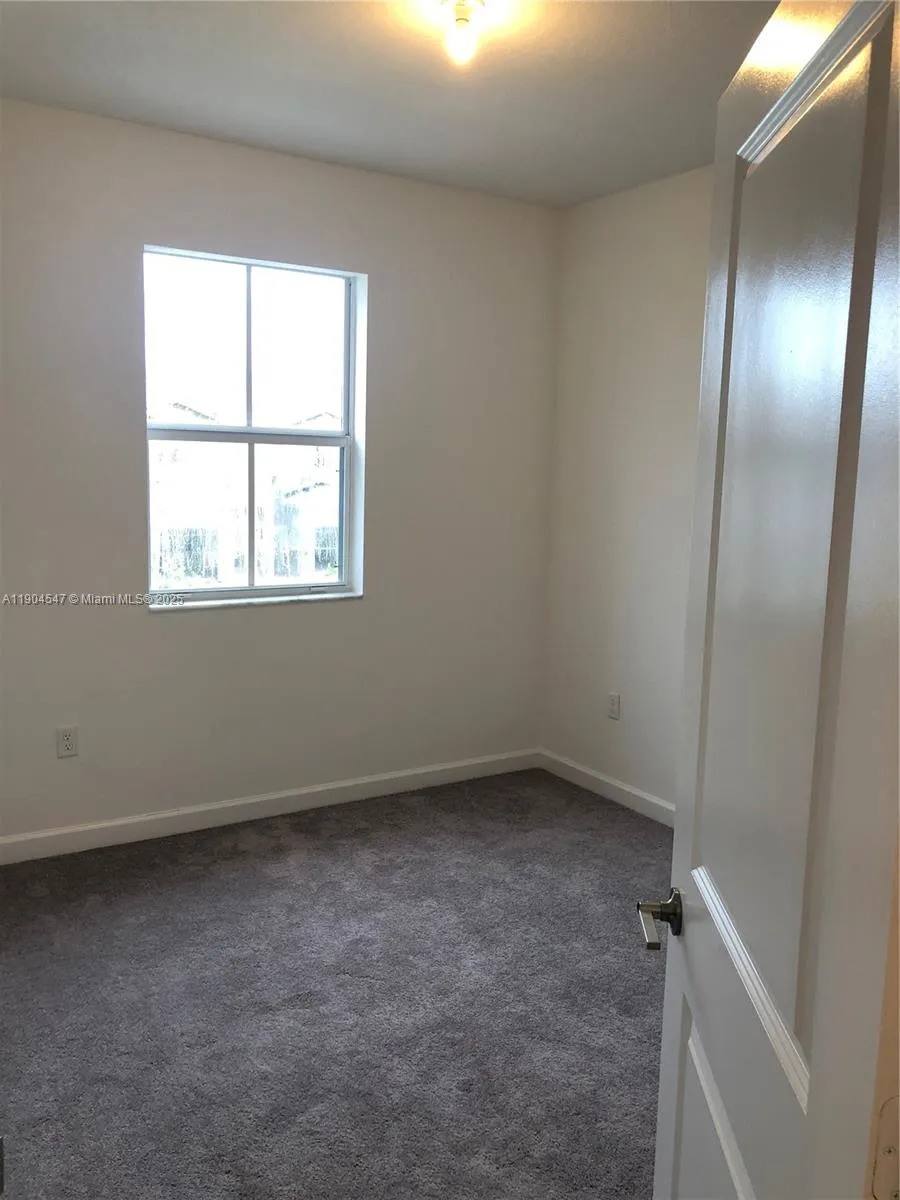 2610 SE 13th St, #2610