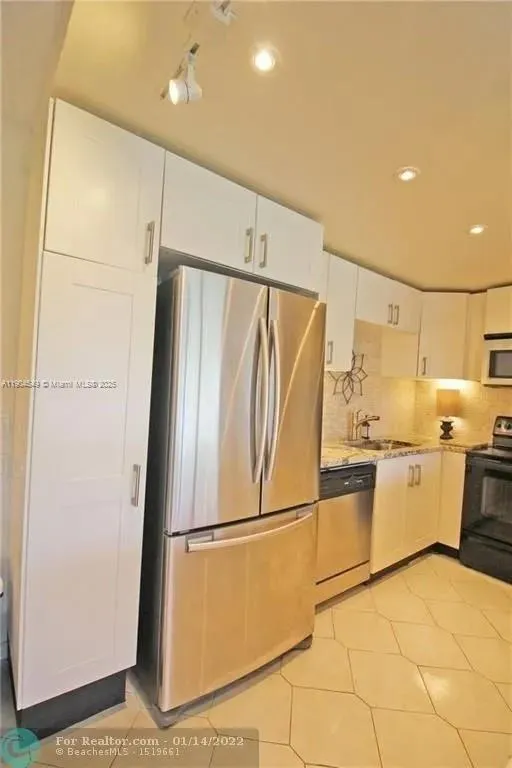 4008 Berkshire A, #4008