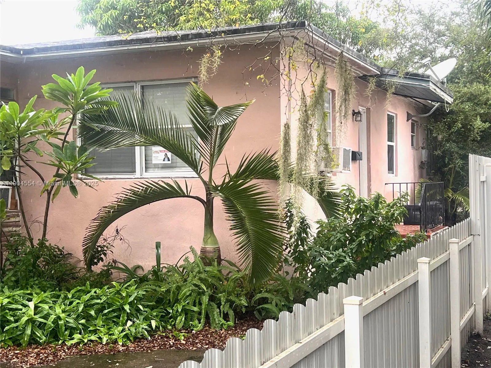 1931 Jefferson St, #E