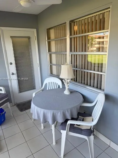 5300 Washington St, #P136