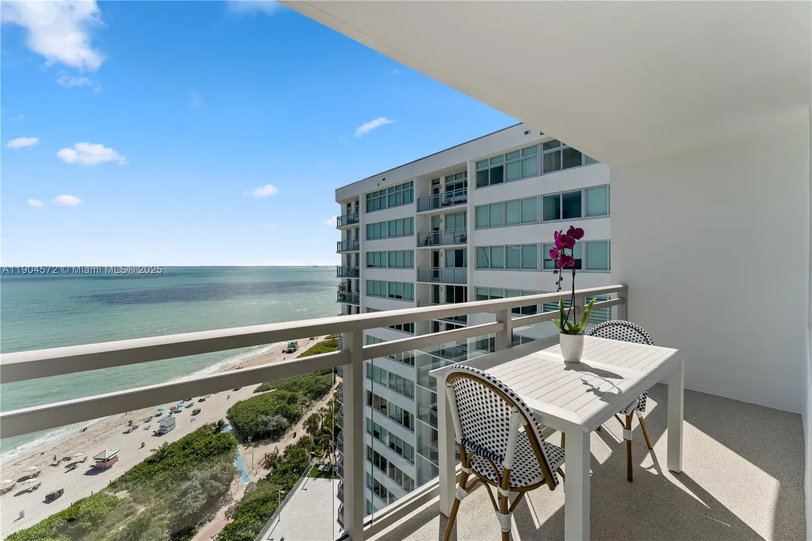 7135 Collins Ave, #1704