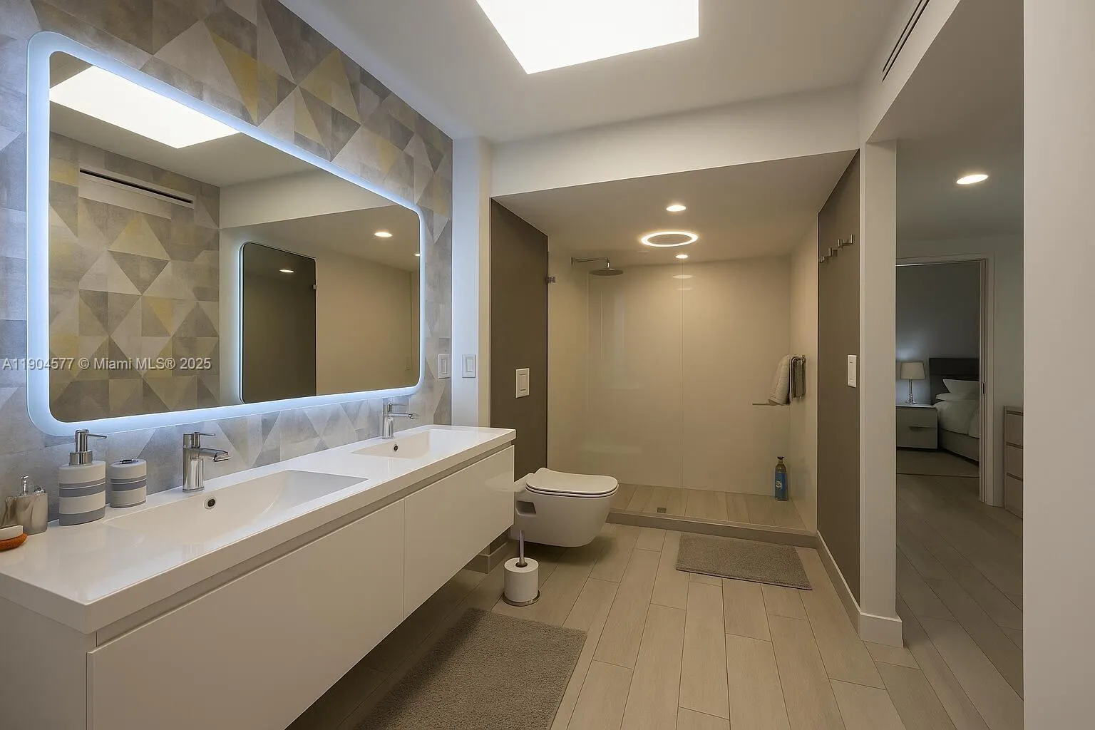 20355 NE 34th Ct, #1022