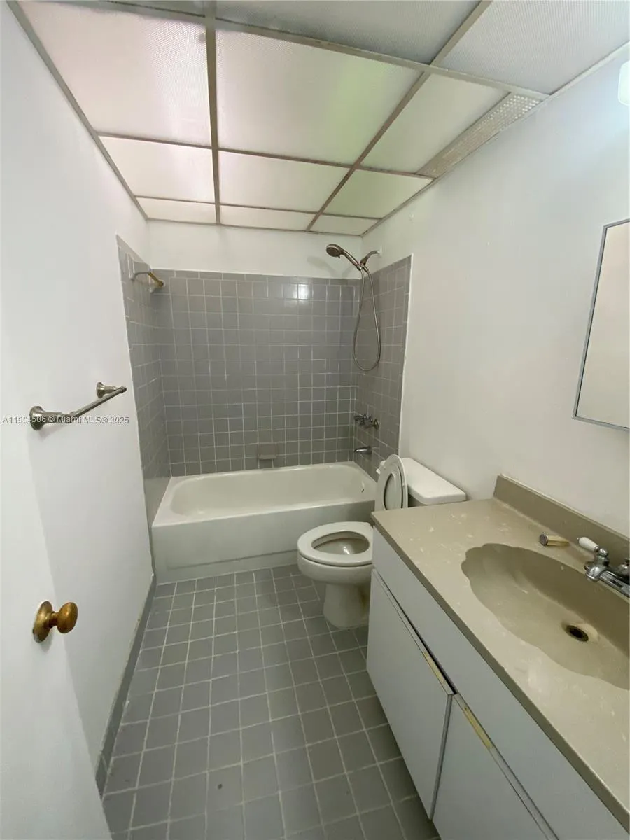 8261 SW 128th St, #211