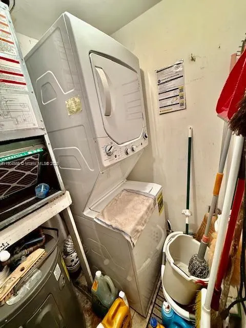 900 River Reach Dr, #502