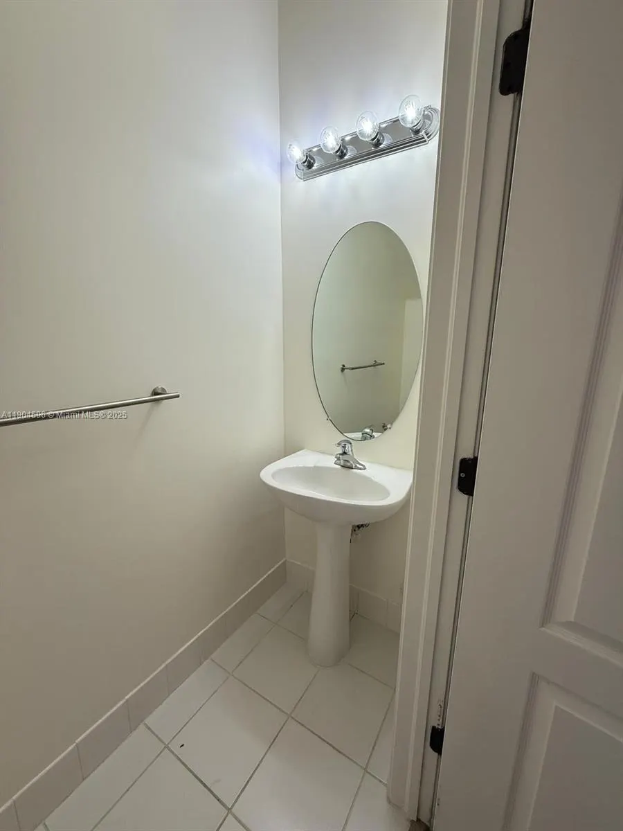 705 SW 147th Ave, #705