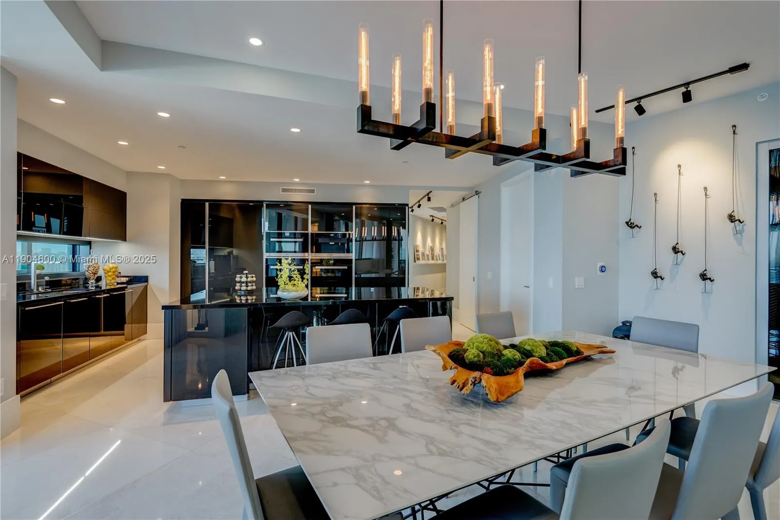 18555 Collins Ave, #2403