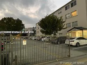 5501 NW 7th St, #E216