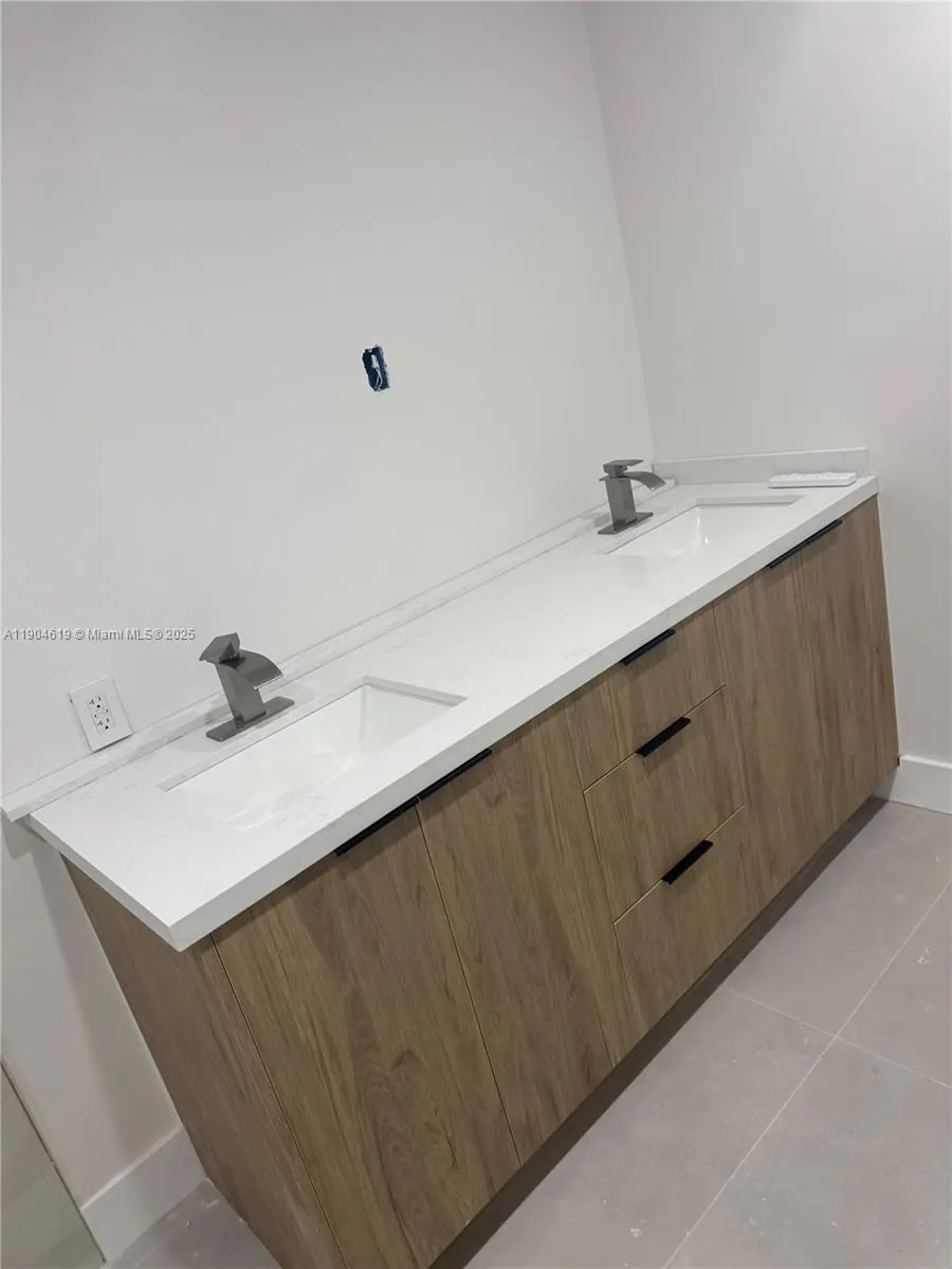 9410 SW 55th Street, #0