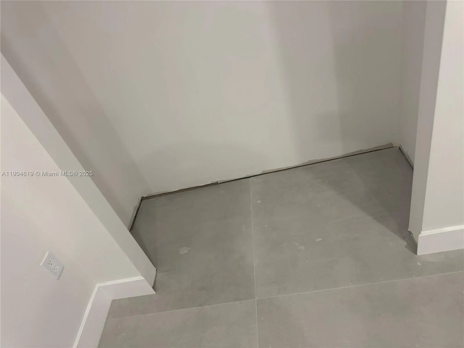 9410 SW 55th Street, #0