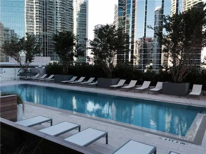 1300 Brickell Bay Dr, #2300