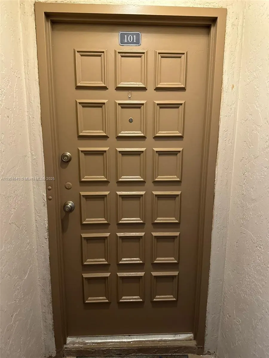 7707 SW 86th St, #B-101