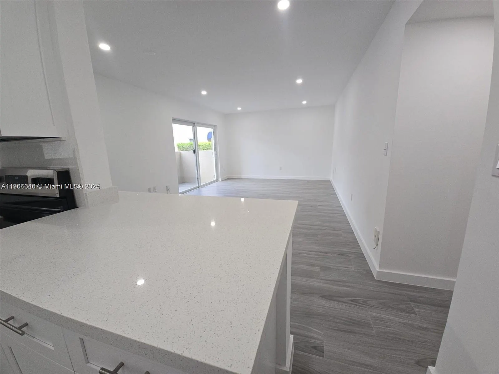 7707 SW 86th St, #B-101