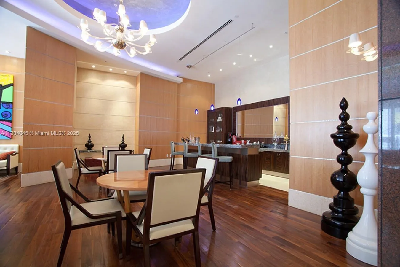 253 NE 2nd St, #3302