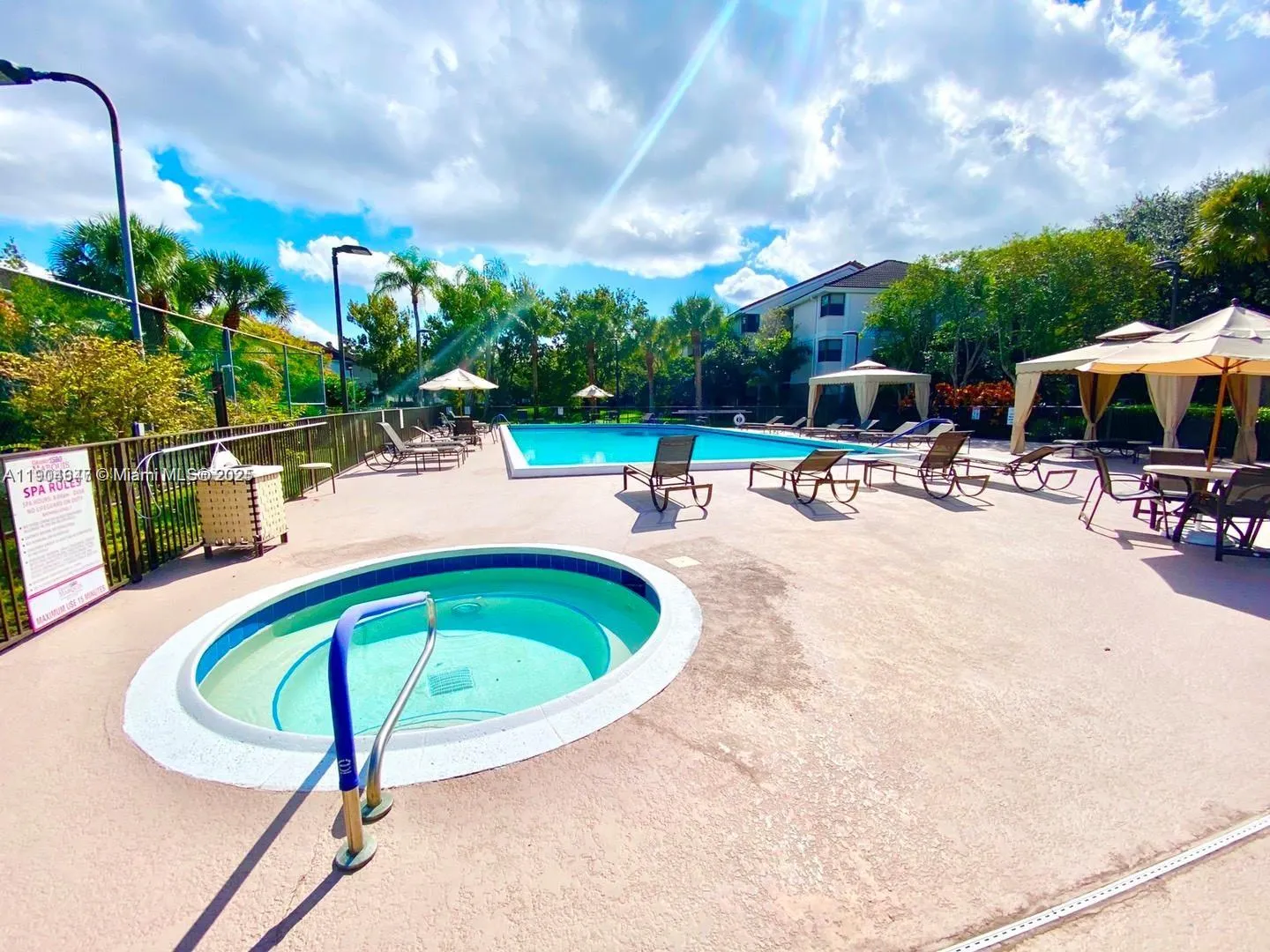 10125 W Sunrise Blvd, #104