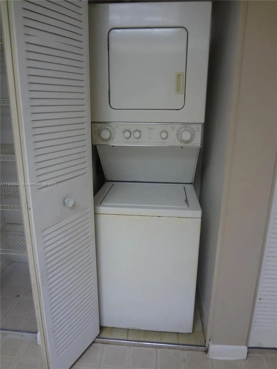 10125 W Sunrise Blvd, #104