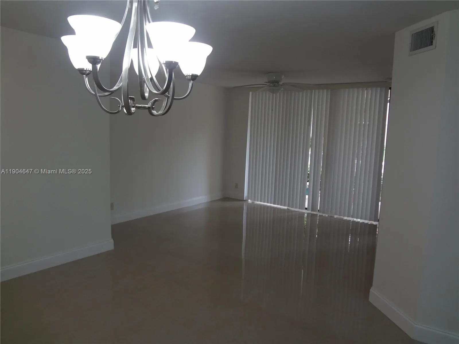 10125 W Sunrise Blvd, #104