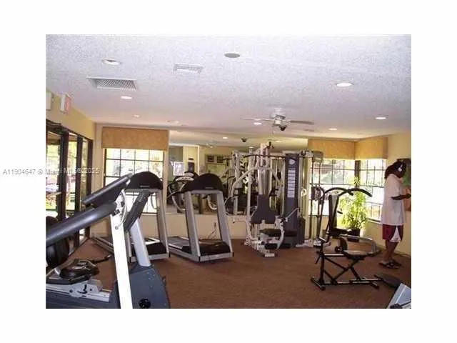 10125 W Sunrise Blvd, #104