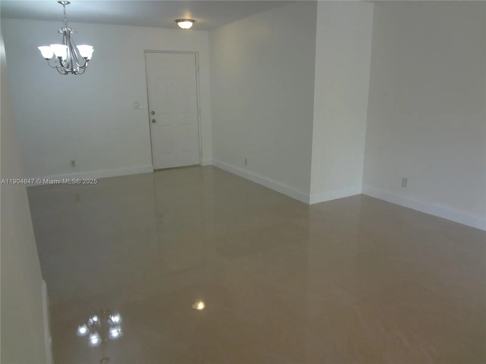 10125 W Sunrise Blvd, #104