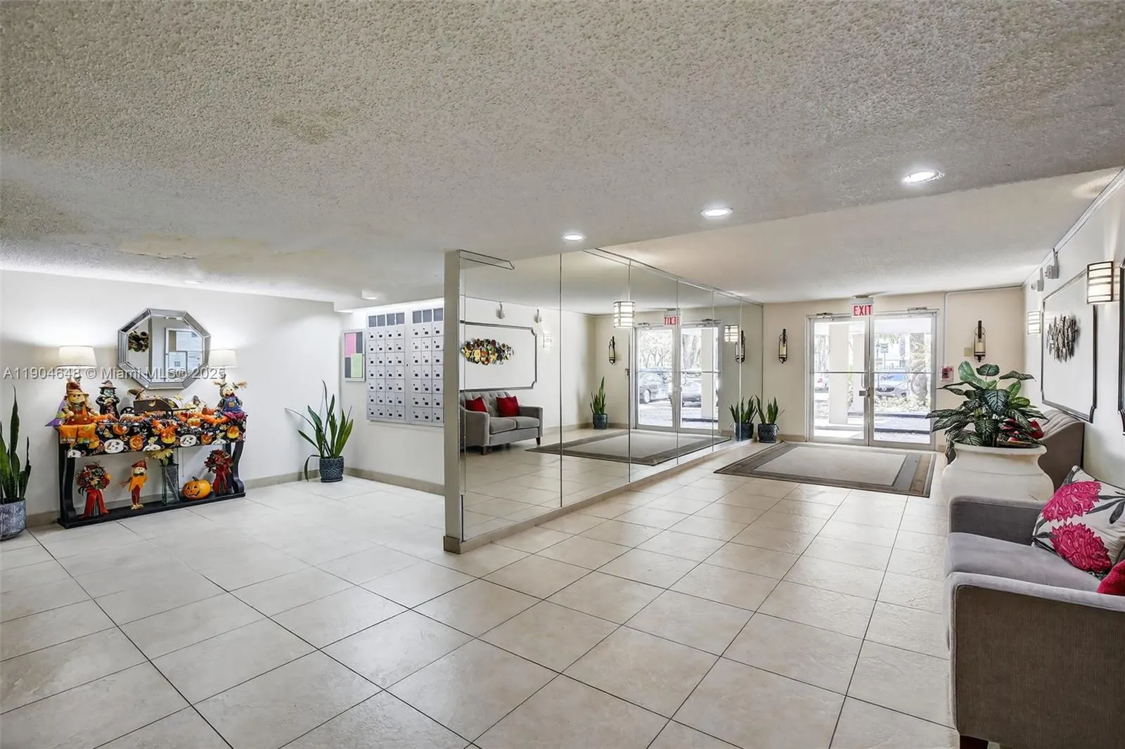 6500 Cypress Rd, #410