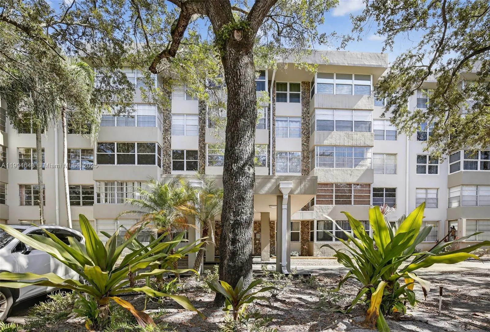 6500 Cypress Rd, #410