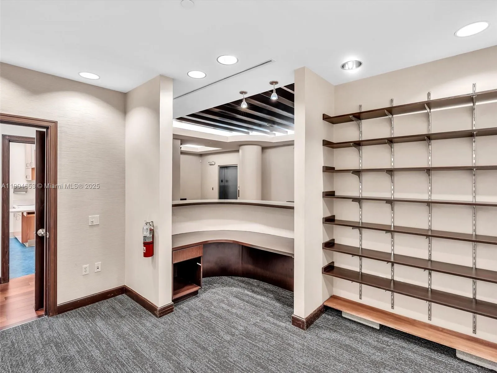 20900 NE 30th Ave, #207