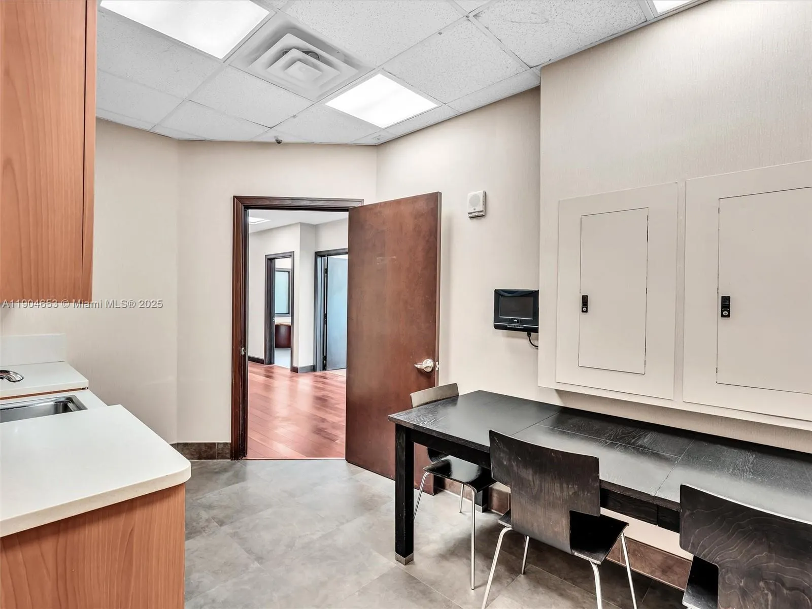 20900 NE 30th Ave, #207