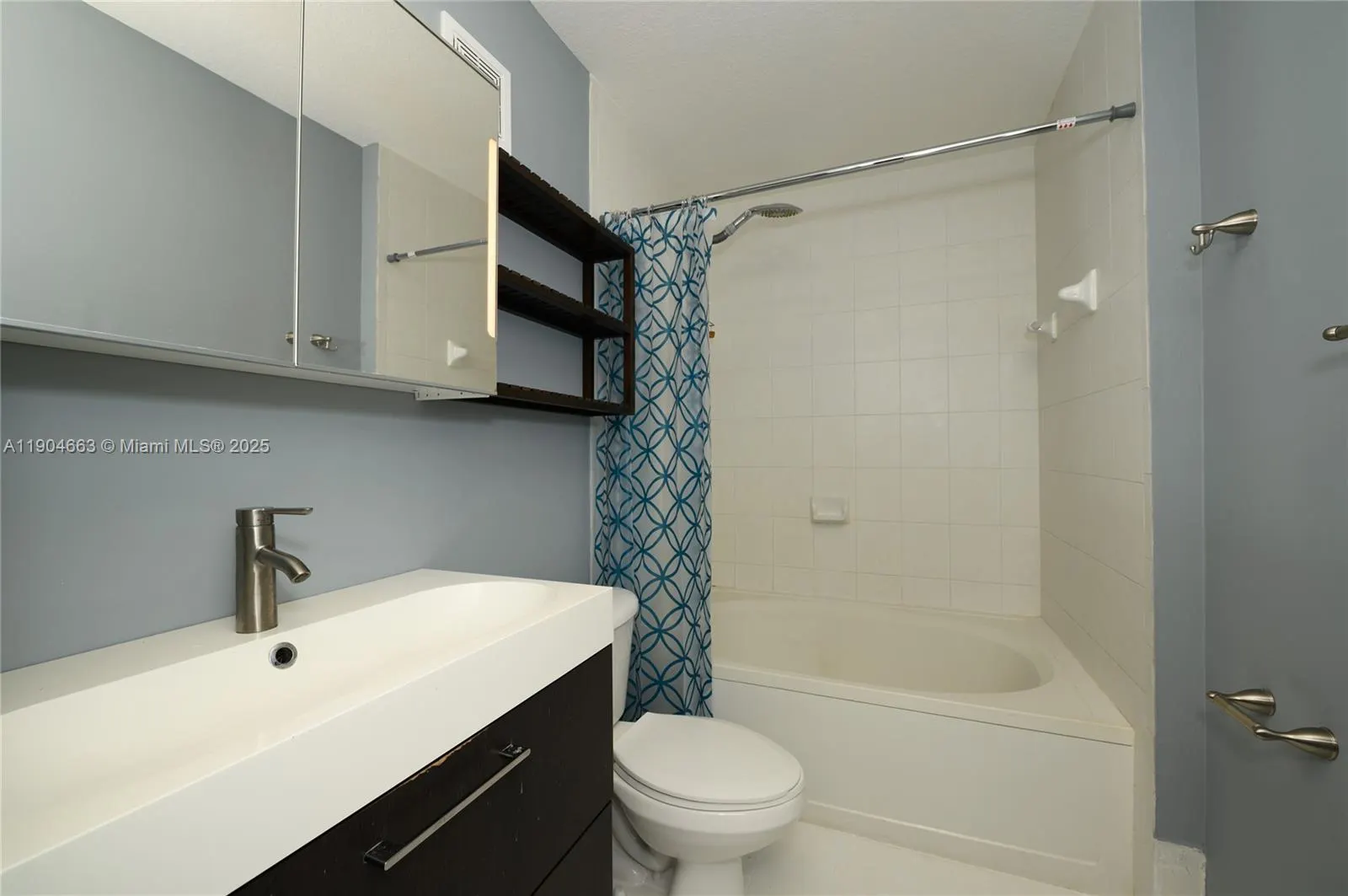 4465 SW 160th Ave, #204