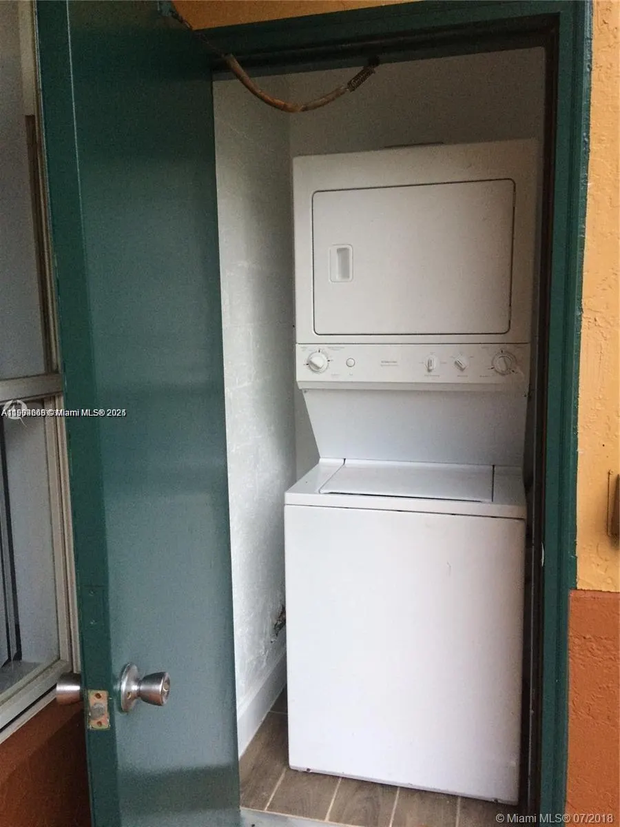 10749 Cleary Blvd, #107