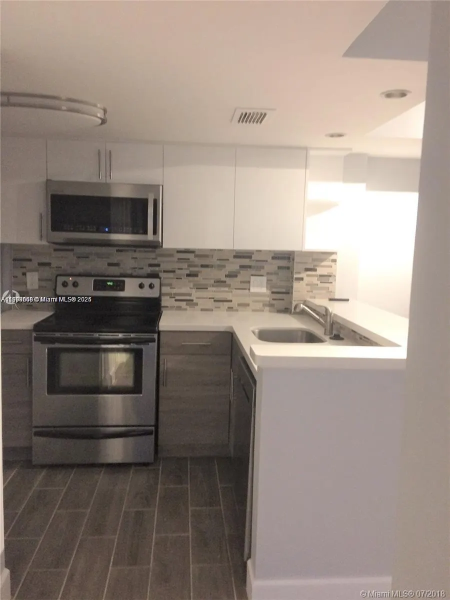 10749 Cleary Blvd, #107