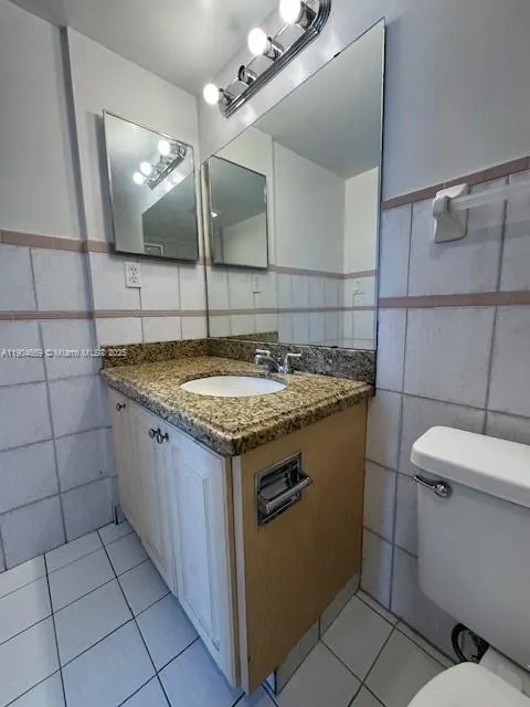 3675 N Country Club Dr, #210