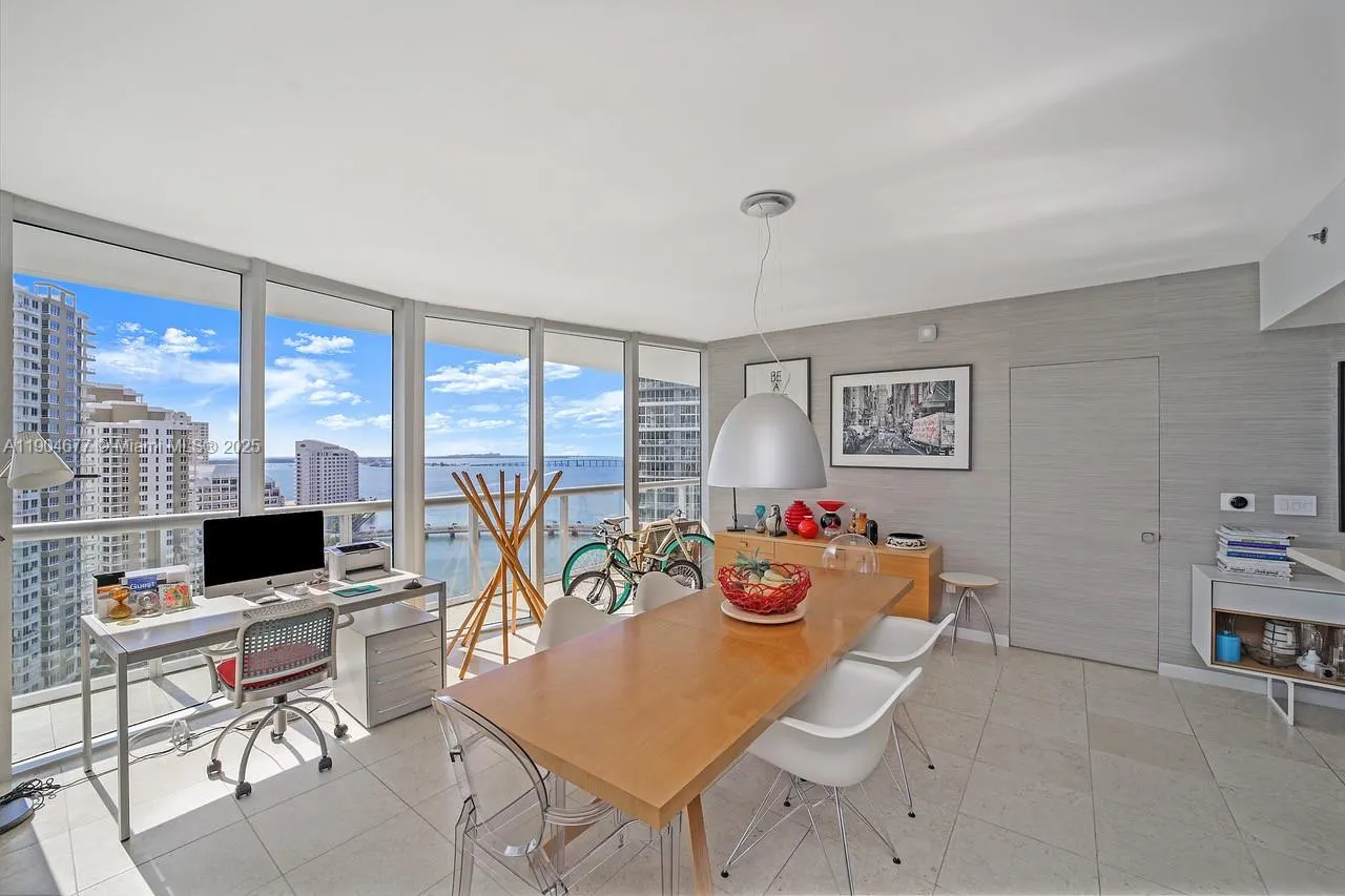 465 Brickell Ave, #2001