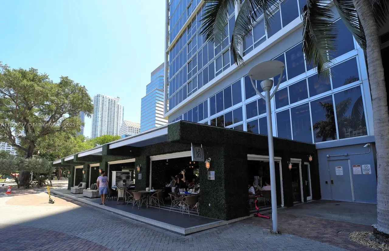 465 Brickell Ave, #2001