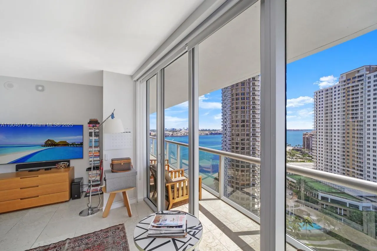 465 Brickell Ave, #2001