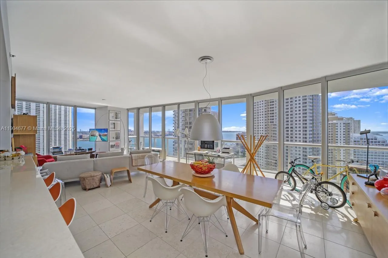 465 Brickell Ave, #2001