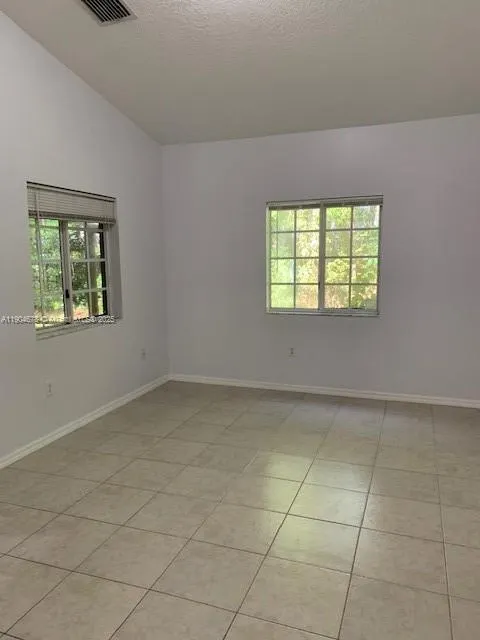 1176 NE 32nd Ave, #1176