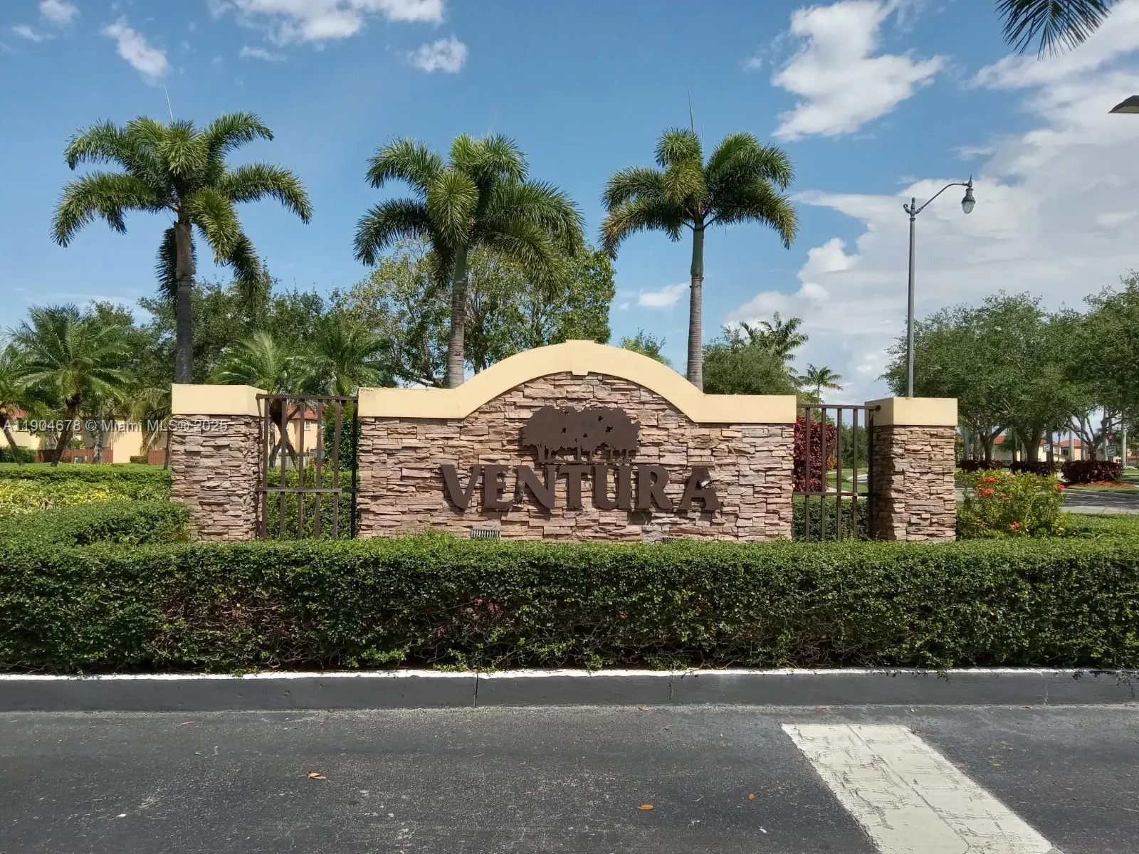 1176 NE 32nd Ave, #1176