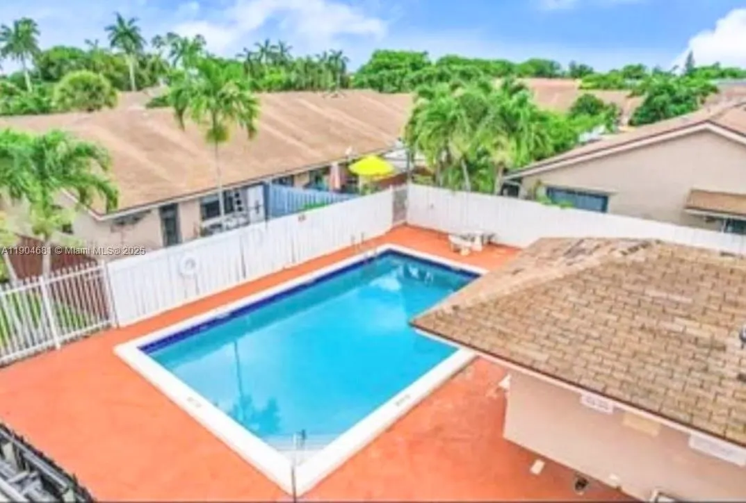 7680 SW 156th Ct, #B115