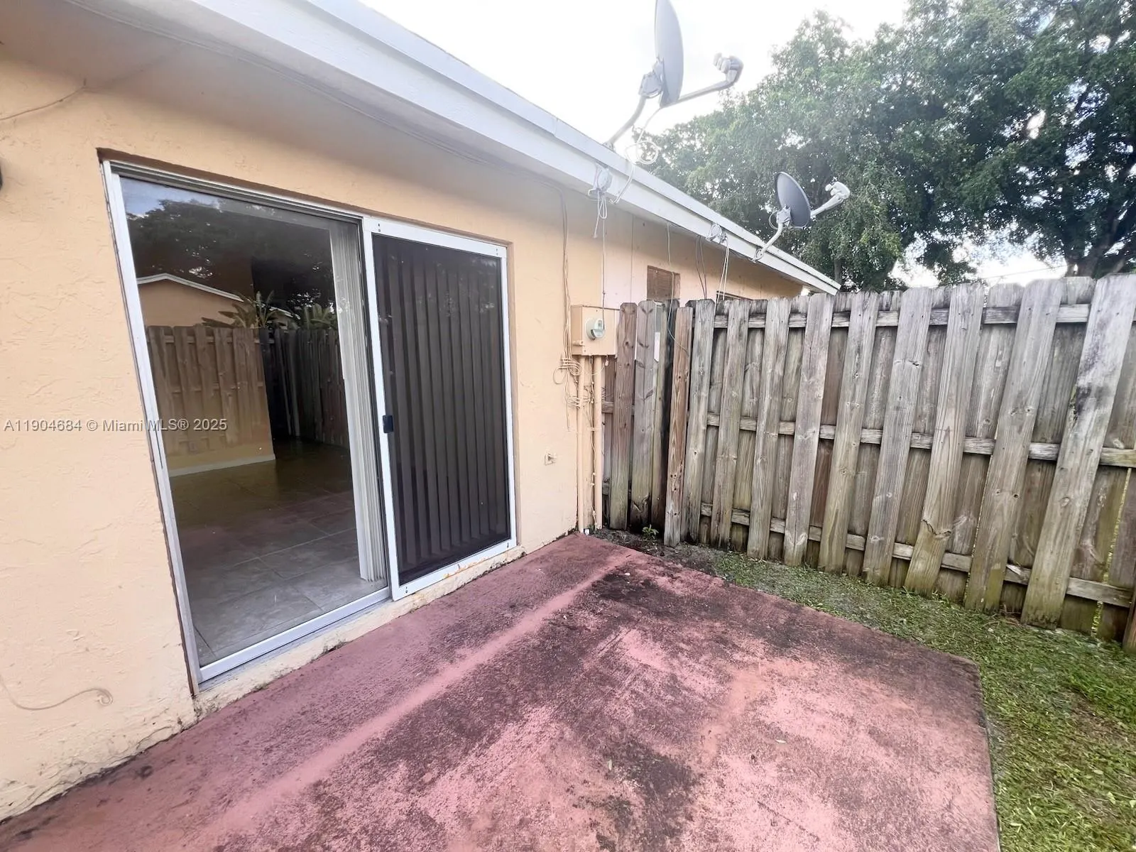 3737 Mil Lake Cir, #3737