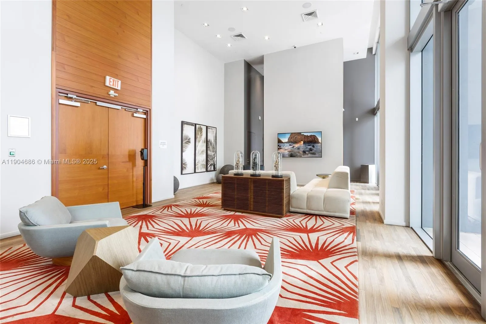 1300 Brickell Bay Dr, #2403