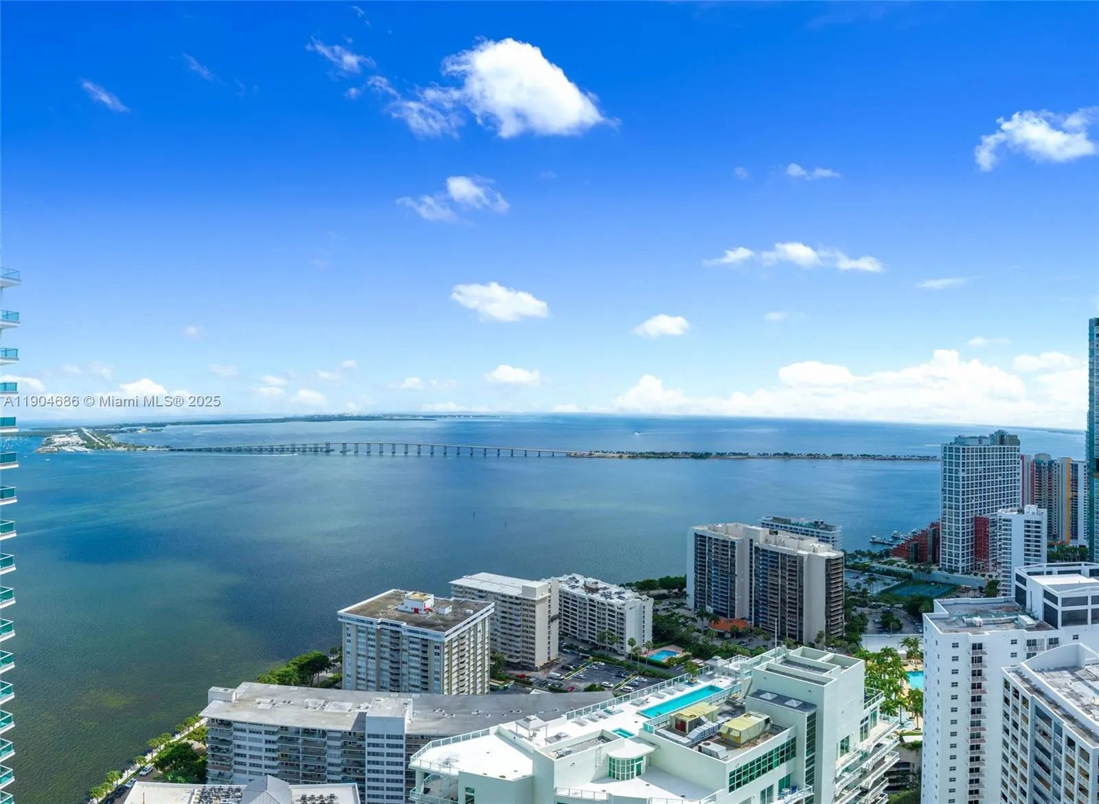 1300 Brickell Bay Dr, #2403