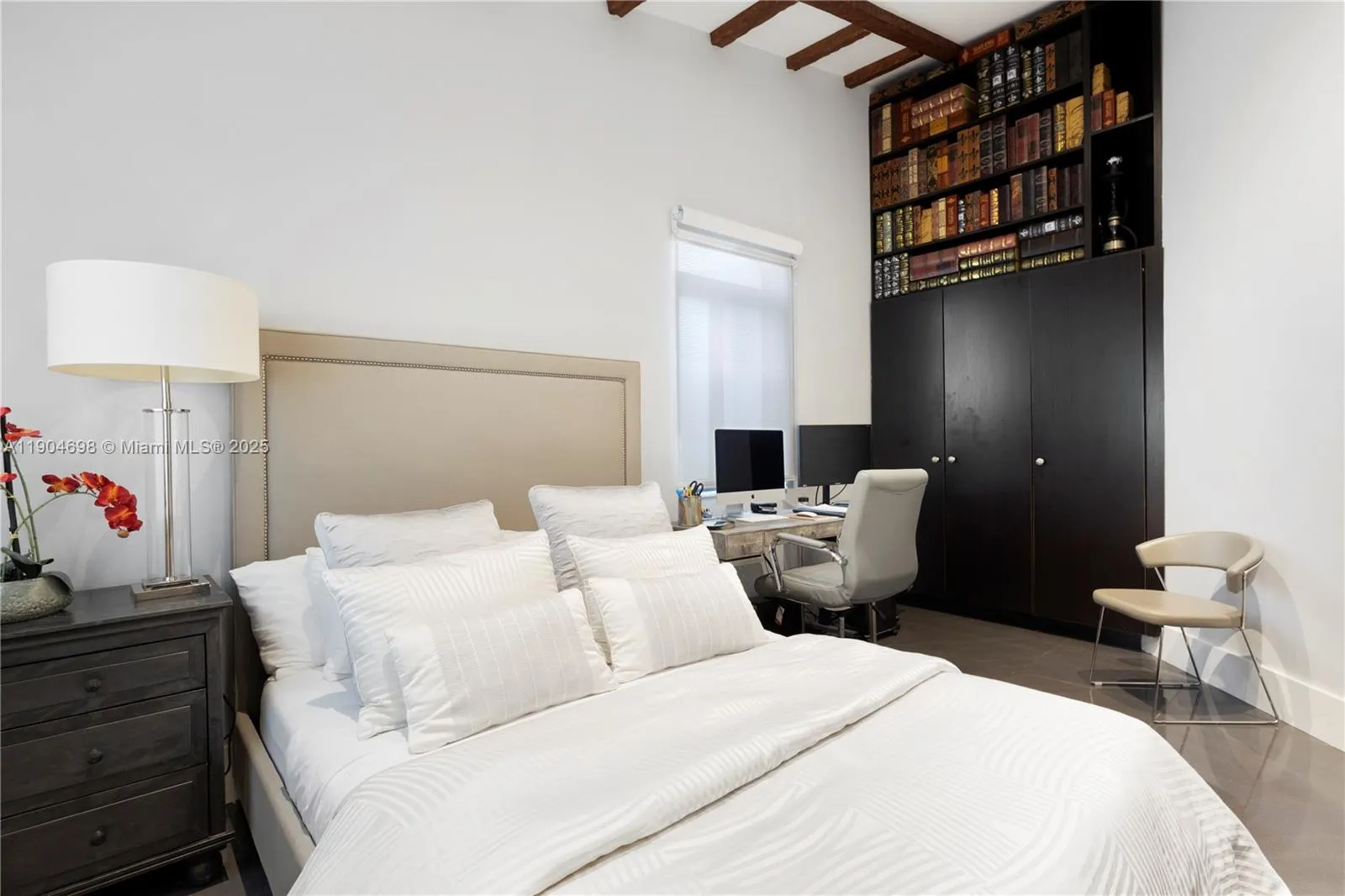 9320 NW 48th Doral Ter