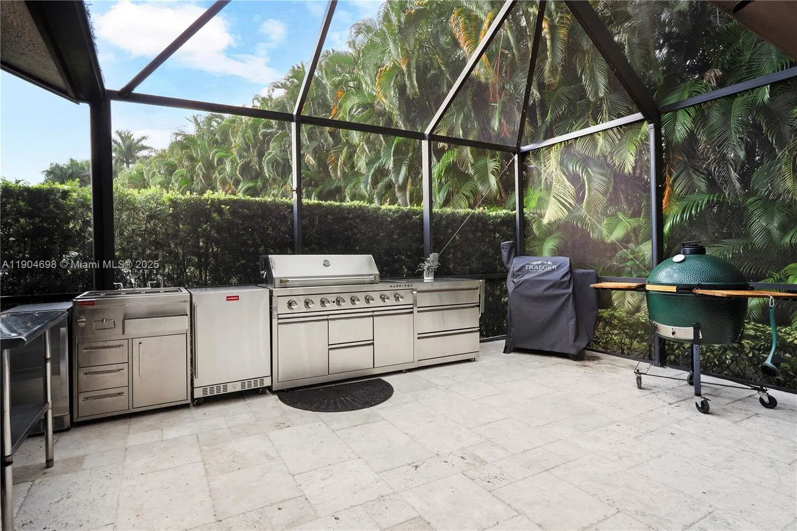 9320 NW 48th Doral Ter