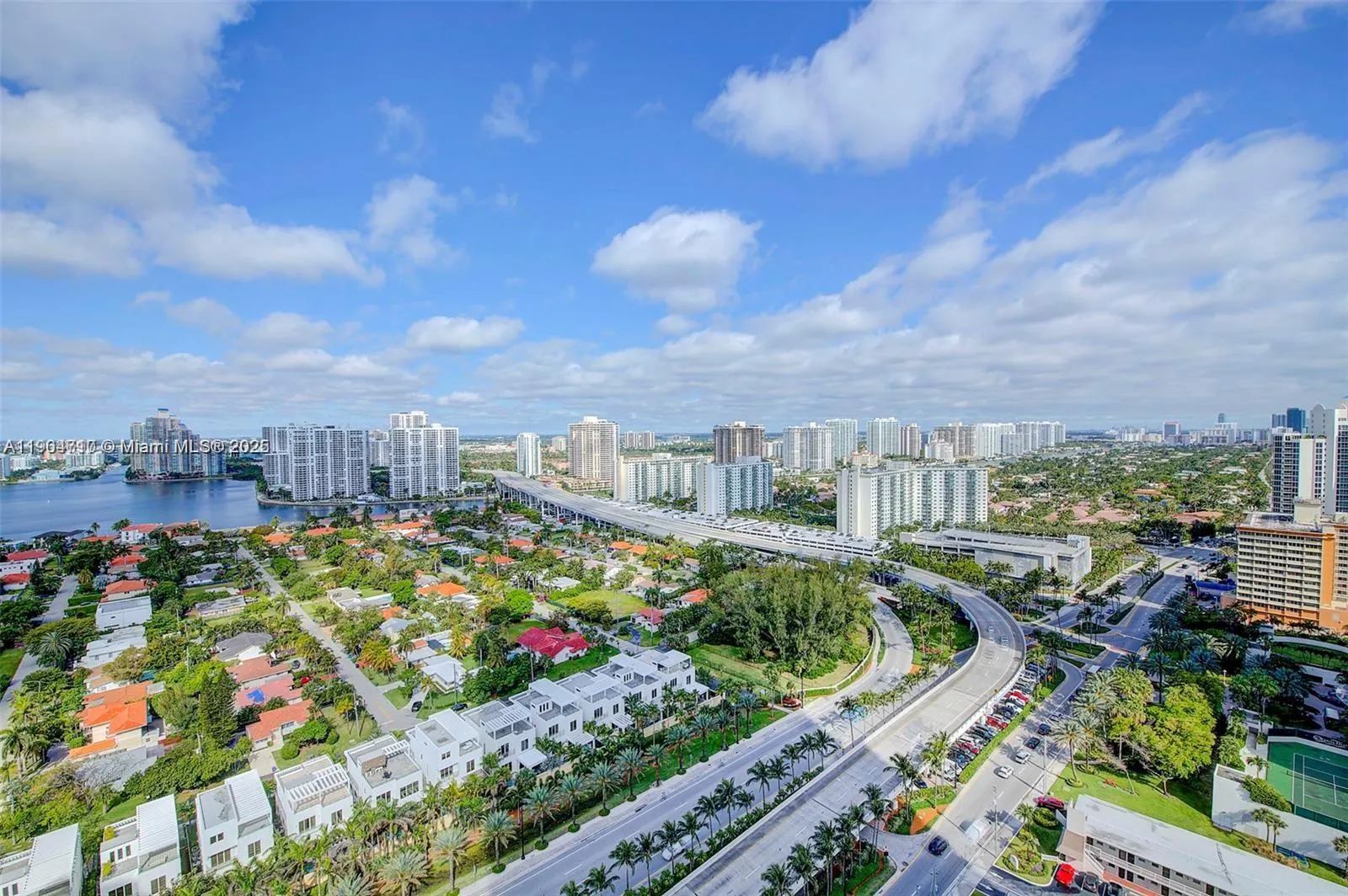 18975 Collins Ave, #2205