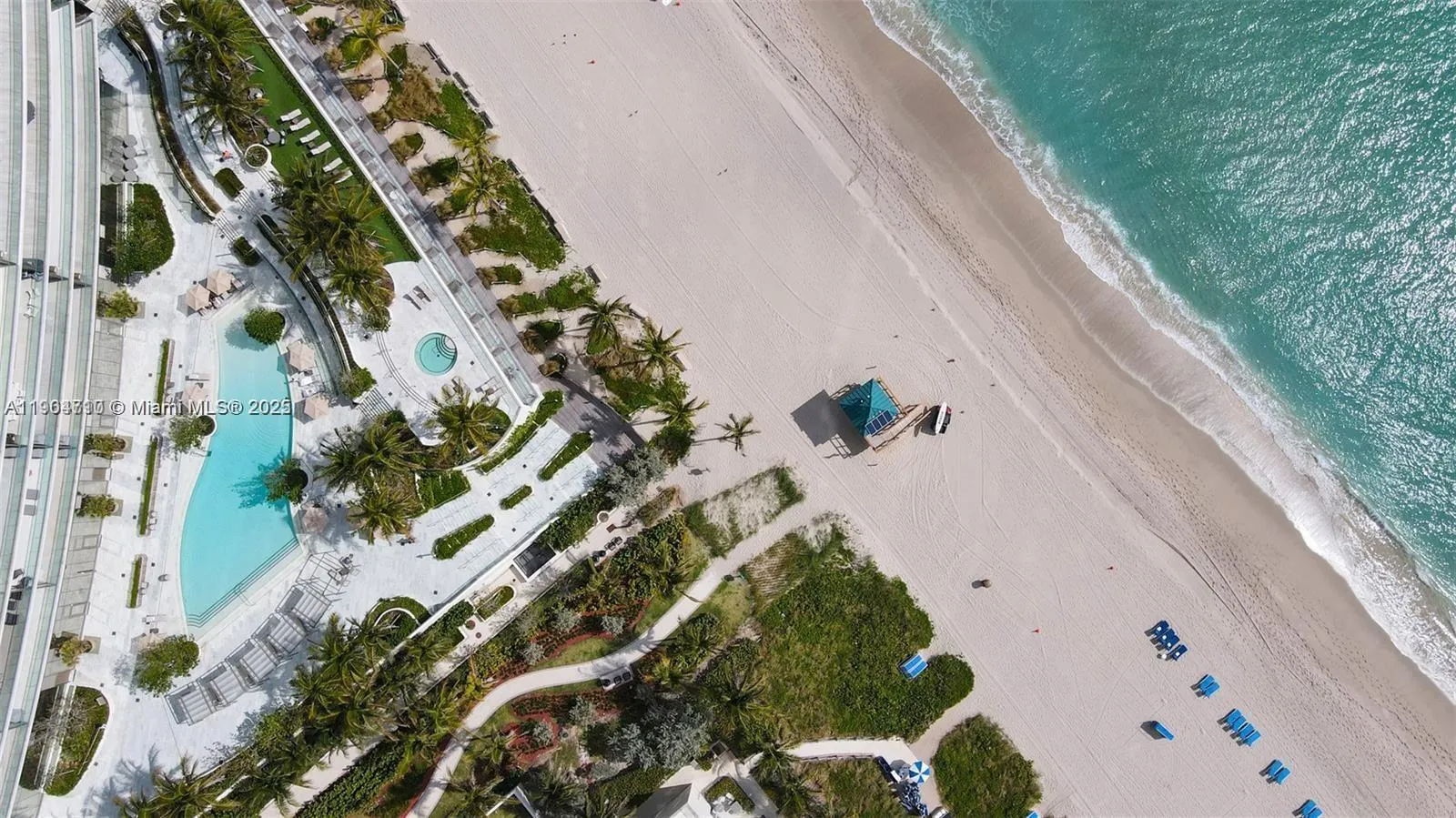 18975 Collins Ave, #2205