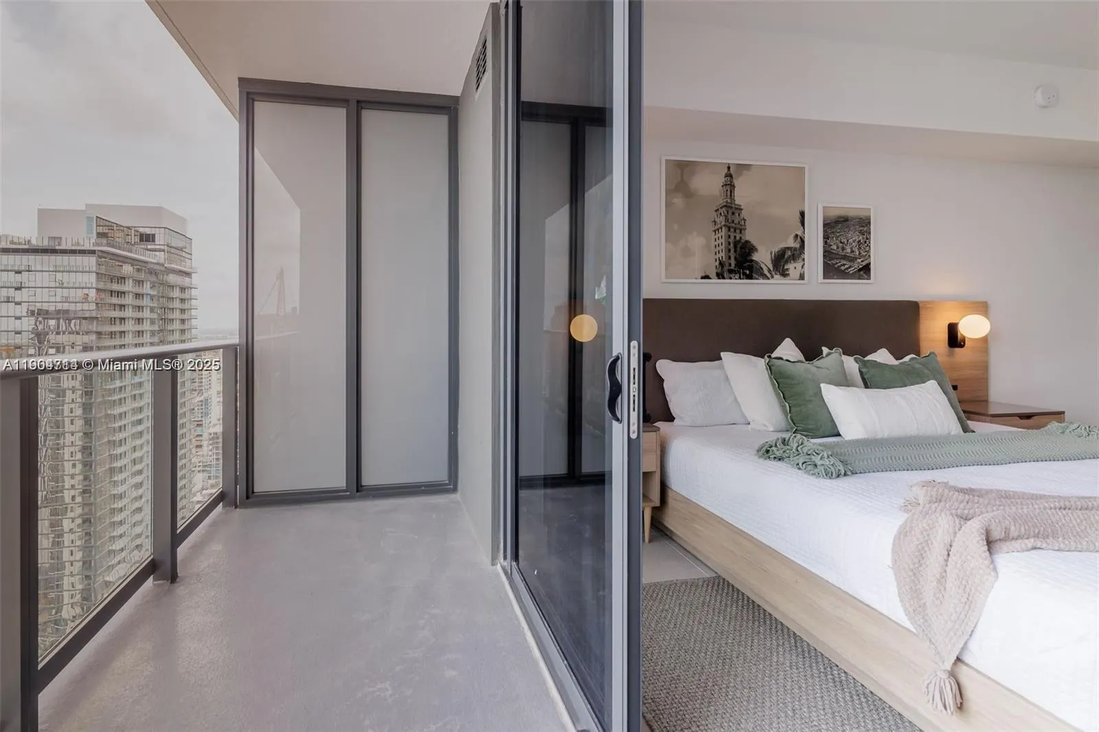 159 NE 6th St, #2404