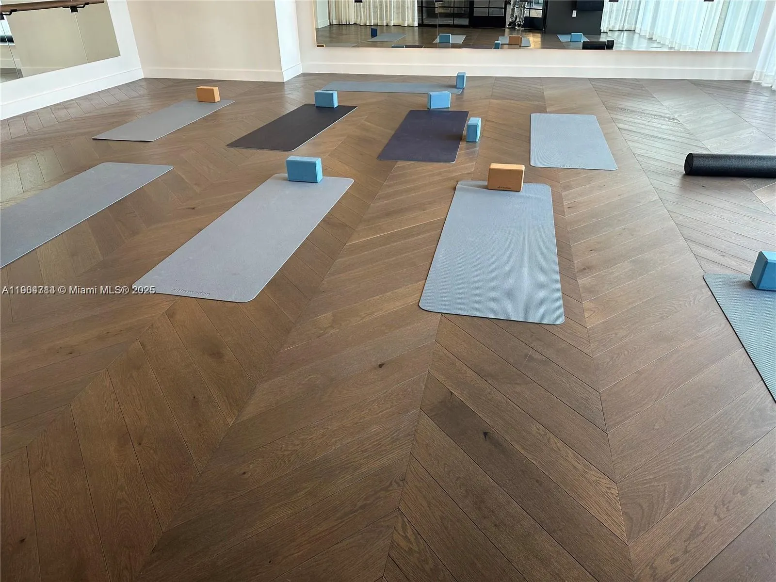 159 NE 6th St, #2404